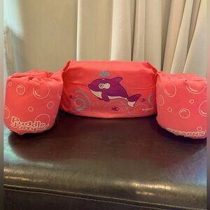 Stearns Pink Puddle Jumper Child Flotation Device w/Fish Graphic; 30-50LB Child